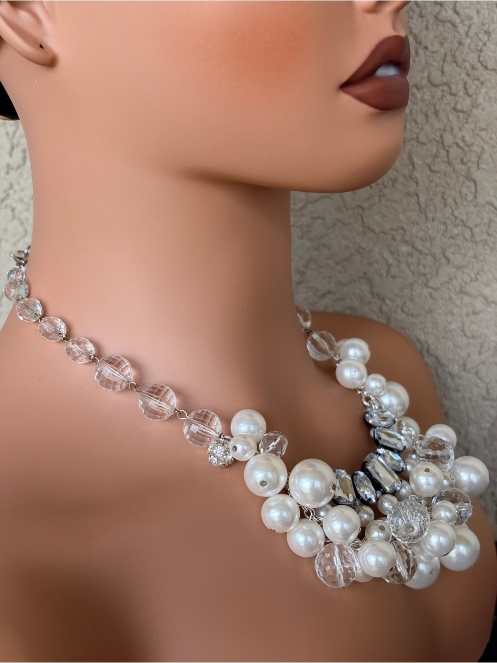 WHBM Pearl and Crystal Bauble Statement Necklace - Picture 4 of 7